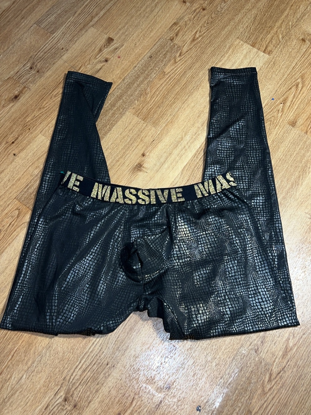 MASSIVE AC Leggings